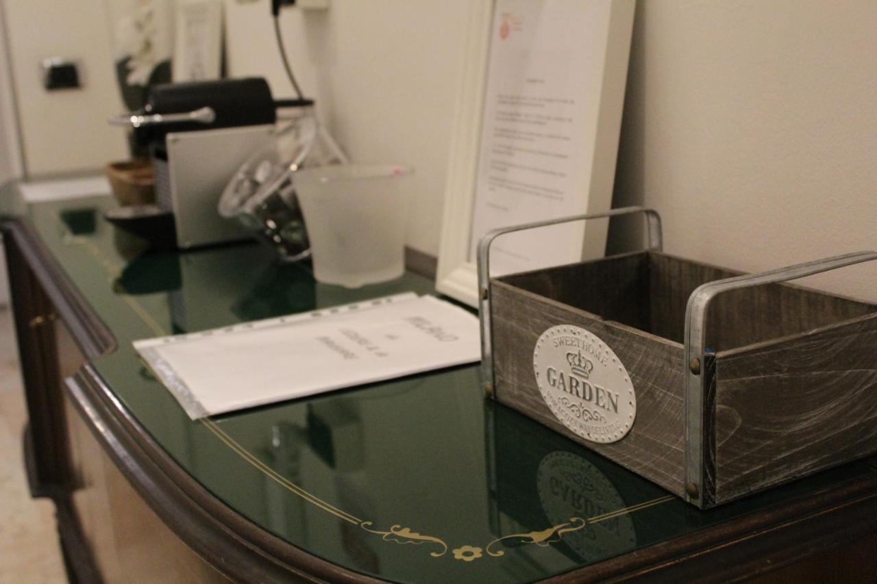 Naviglio81 Bed & Breakfast Milano Ngoại thất bức ảnh