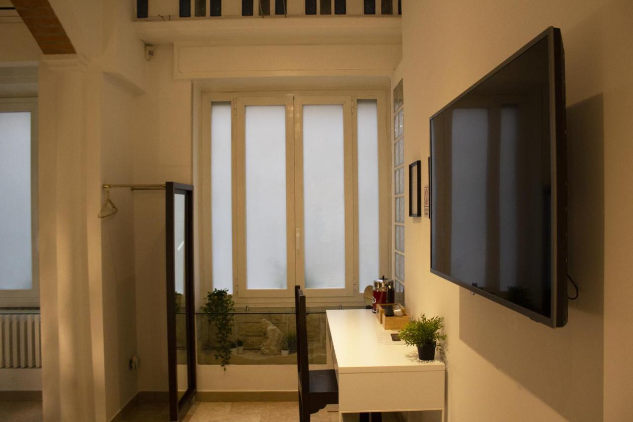 Naviglio81 Bed & Breakfast Milano Ngoại thất bức ảnh