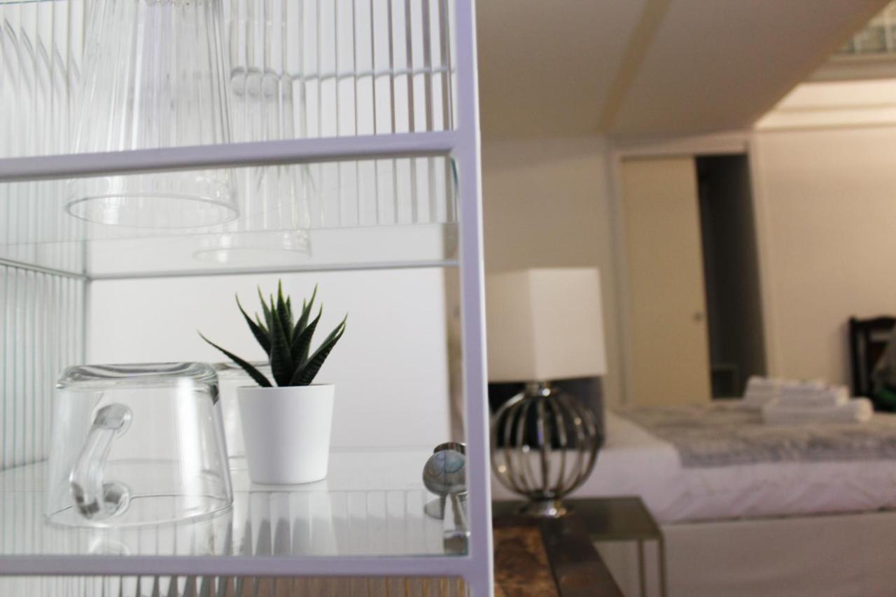 Naviglio81 Bed & Breakfast Milano Ngoại thất bức ảnh