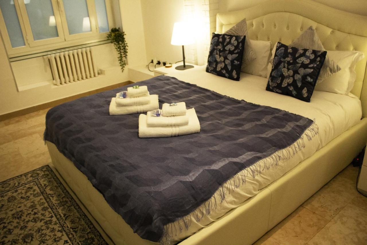 Naviglio81 Bed & Breakfast Milano Ngoại thất bức ảnh