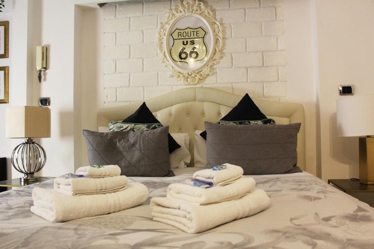 Naviglio81 Bed & Breakfast Milano Ngoại thất bức ảnh