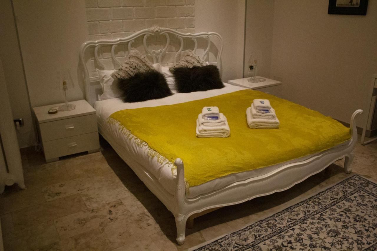 Naviglio81 Bed & Breakfast Milano Ngoại thất bức ảnh
